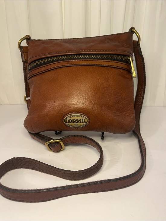 Fossil Handbags - Fossil Cognac Leather Crossbody with Brass Logo